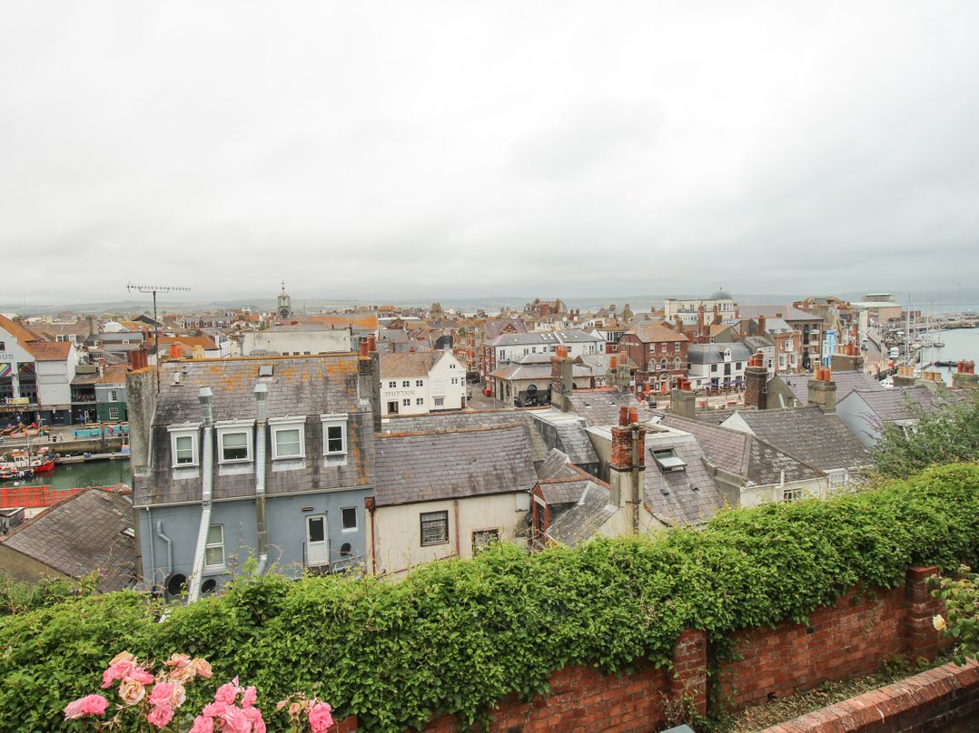 6 The Terrace
