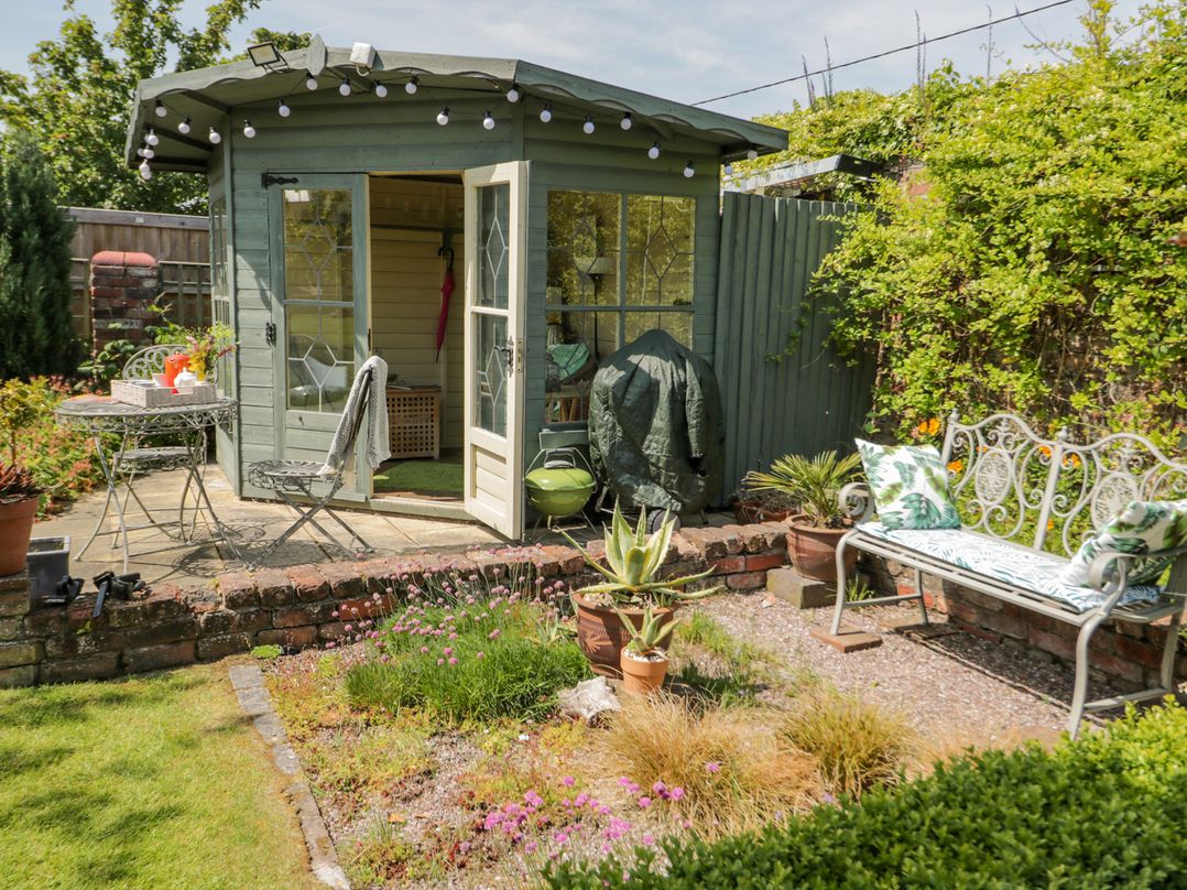 Bryn Offa cottage