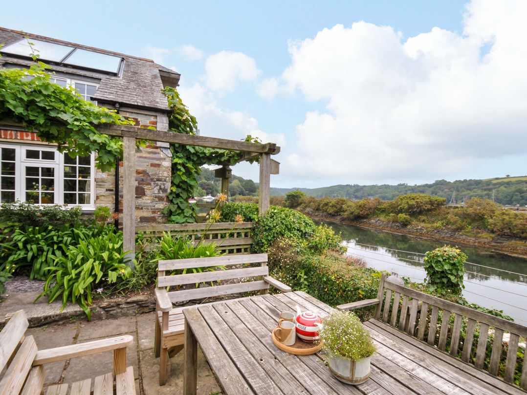 Island House