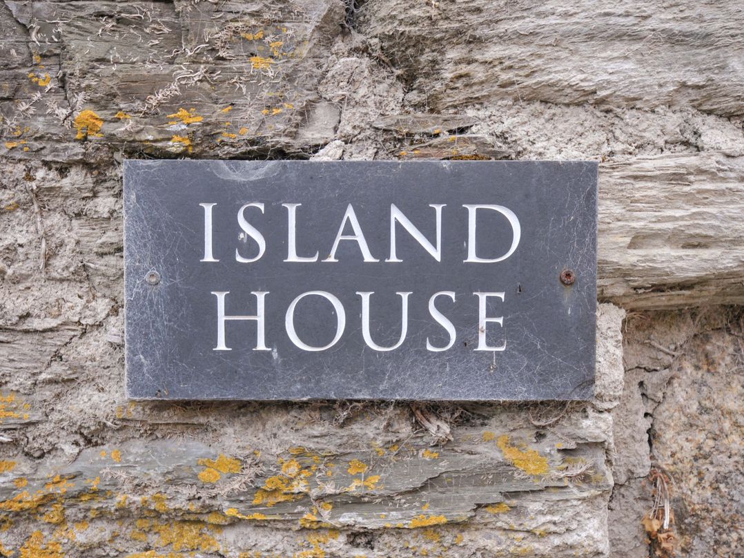 Island House