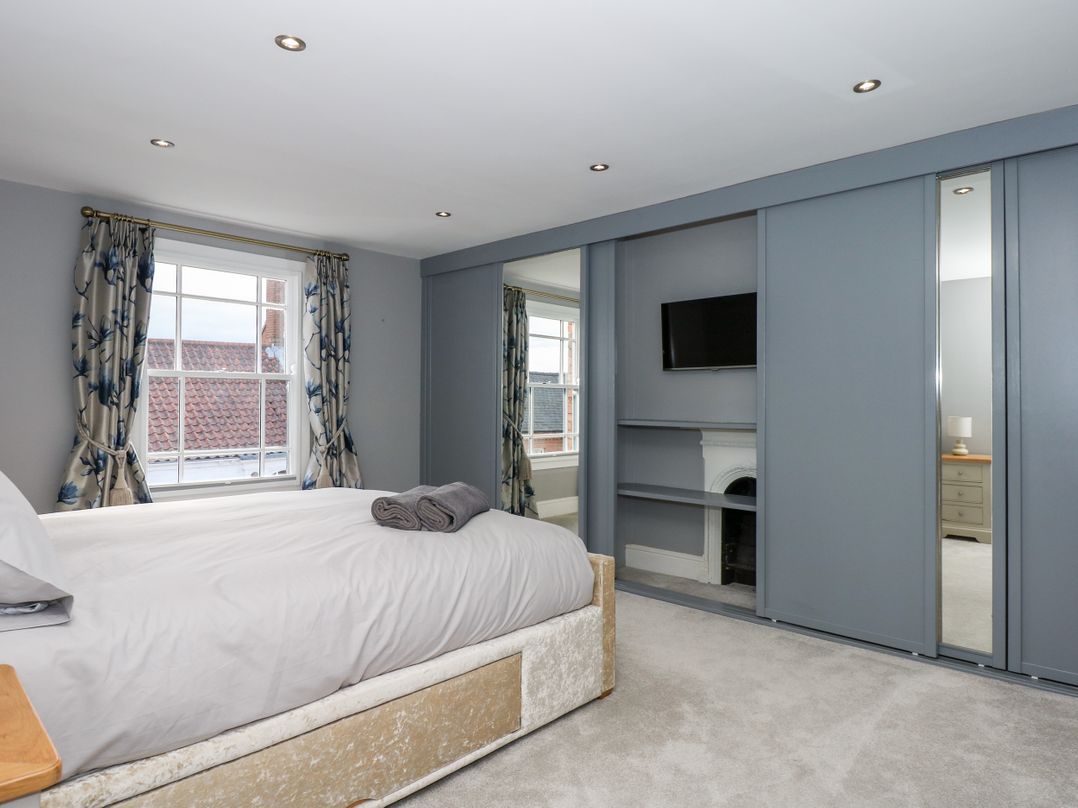 The Eastgate Apartment