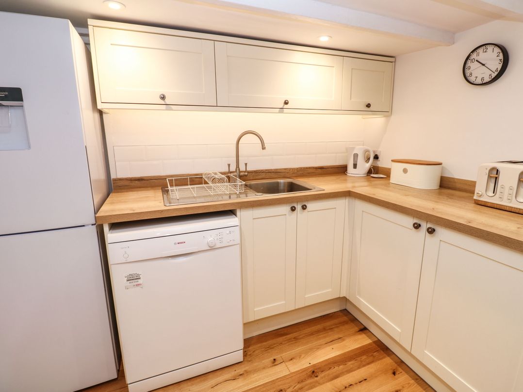 Oaktree Cottage