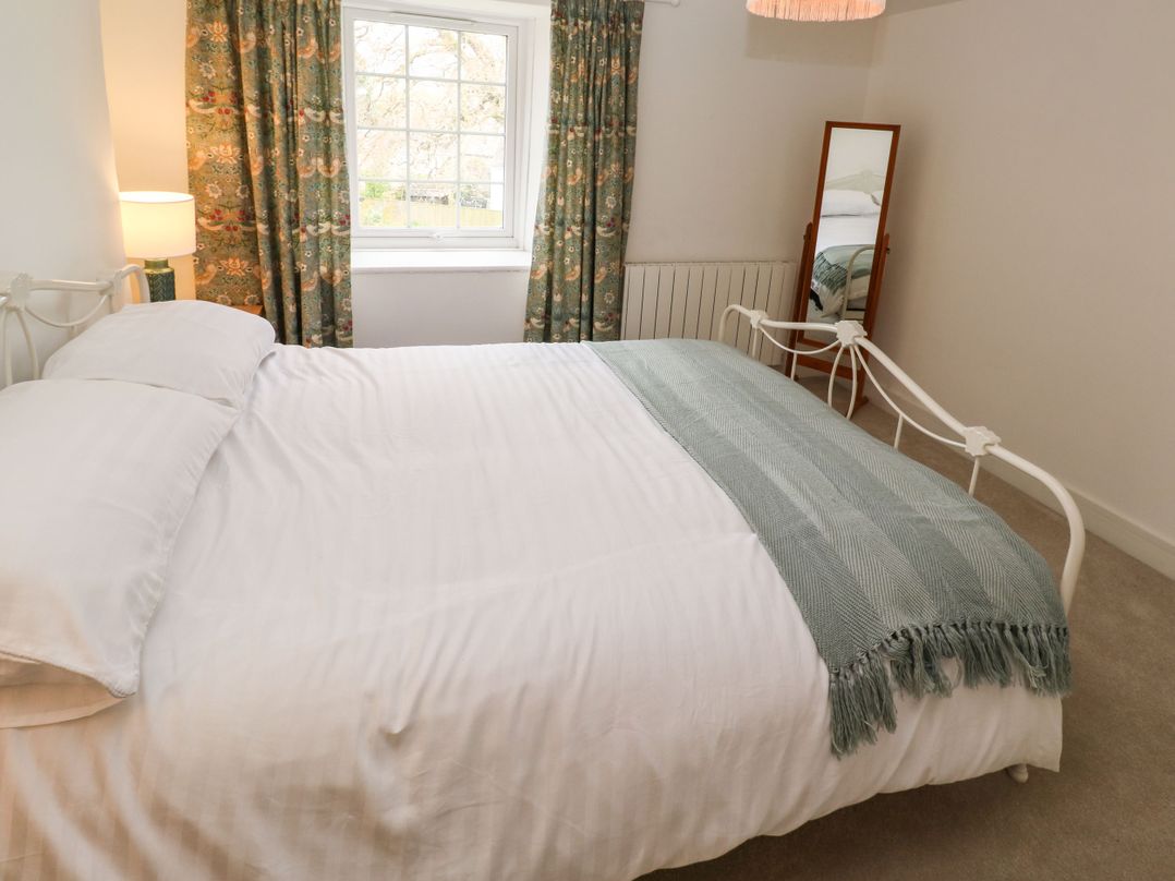 Oaktree Cottage