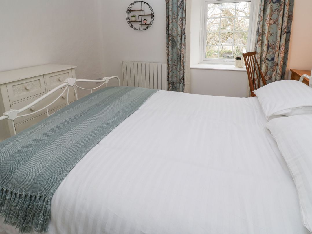 Oaktree Cottage