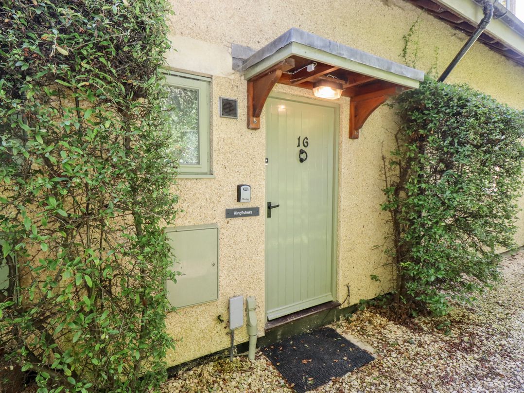 Somerford Keynes, Gloucestershire holiday cottage