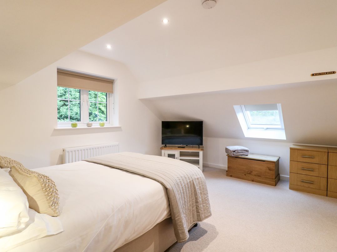 Farley Cottage II