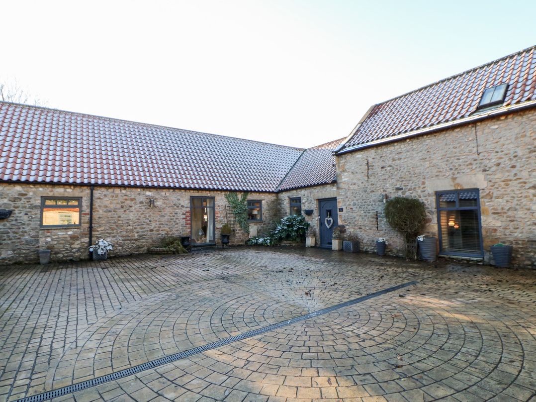 Dere House