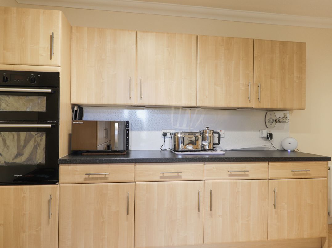 16a Fairfield Road