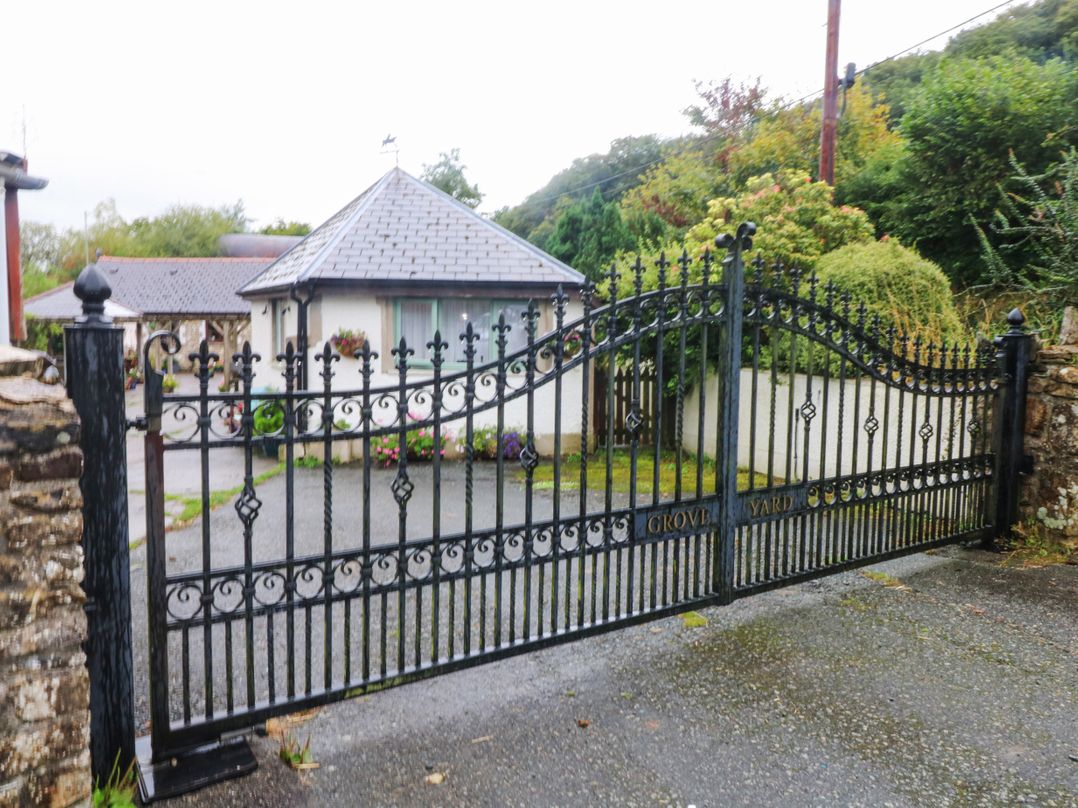 Equine Studio Annexe