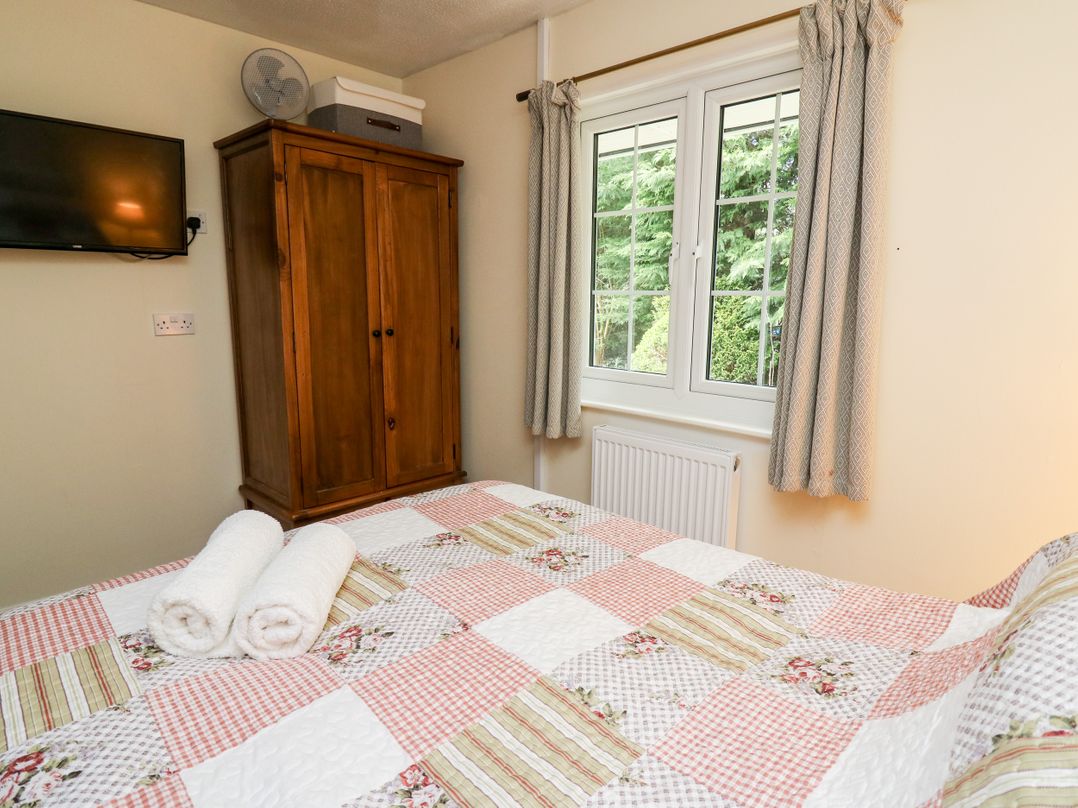 Honeysuckle Cottage