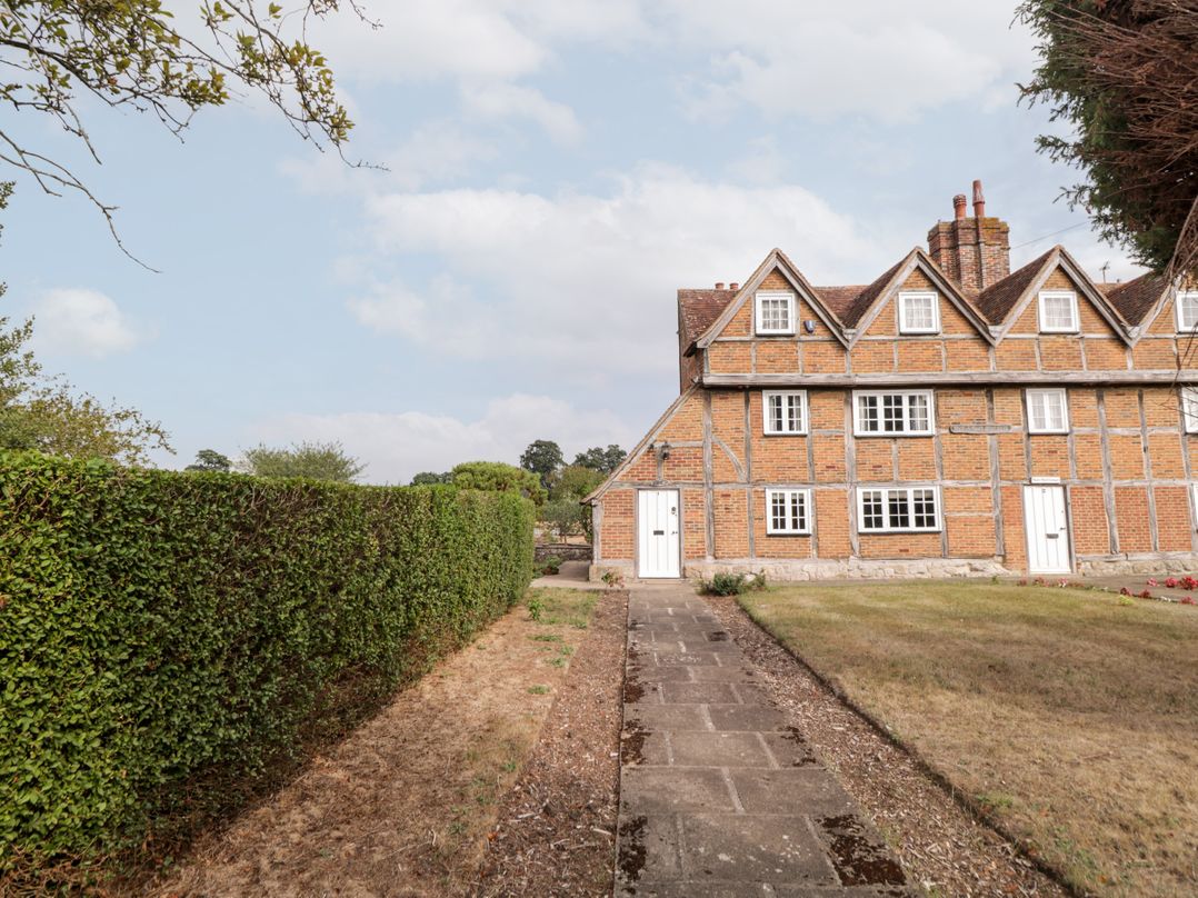 Battel Hall Cottage