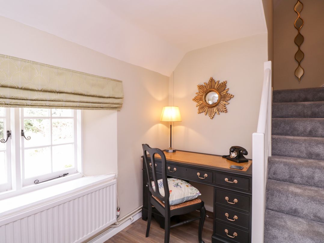 Battel Hall Cottage