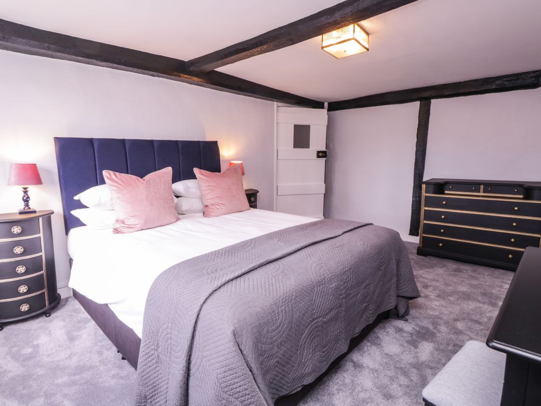 Battel Hall Cottage