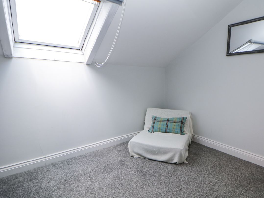 15 South Avenue Mews
