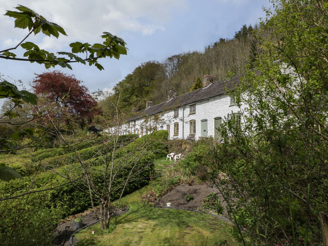 Forge Cottage In Cwmavon, Gwent | Cottages & Lodges