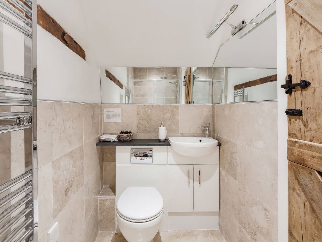 Middle Dean Farmhouse