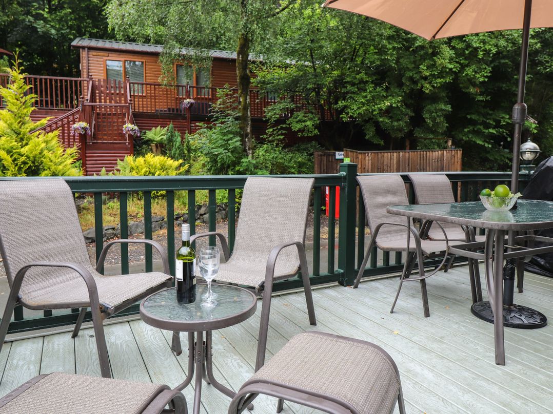 Tickle Trout Lodge in Troutbeck Bridge, Cumbria Cottages & Lodges