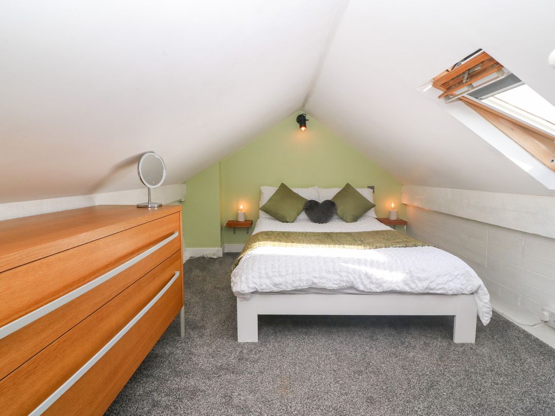 Apartment 2 - Llandudno Central