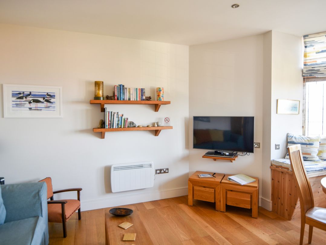 3 Coram Tower
