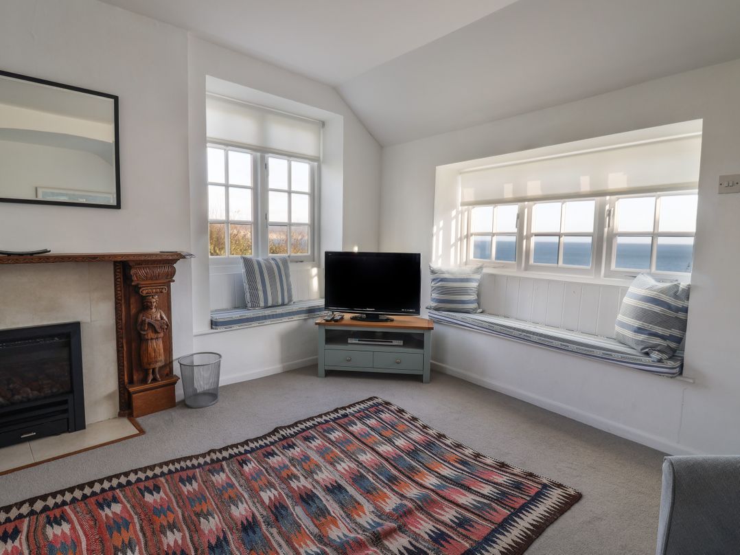 4 East Cliff