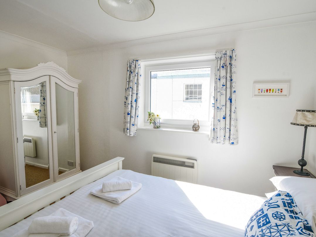 1 Bay View Court