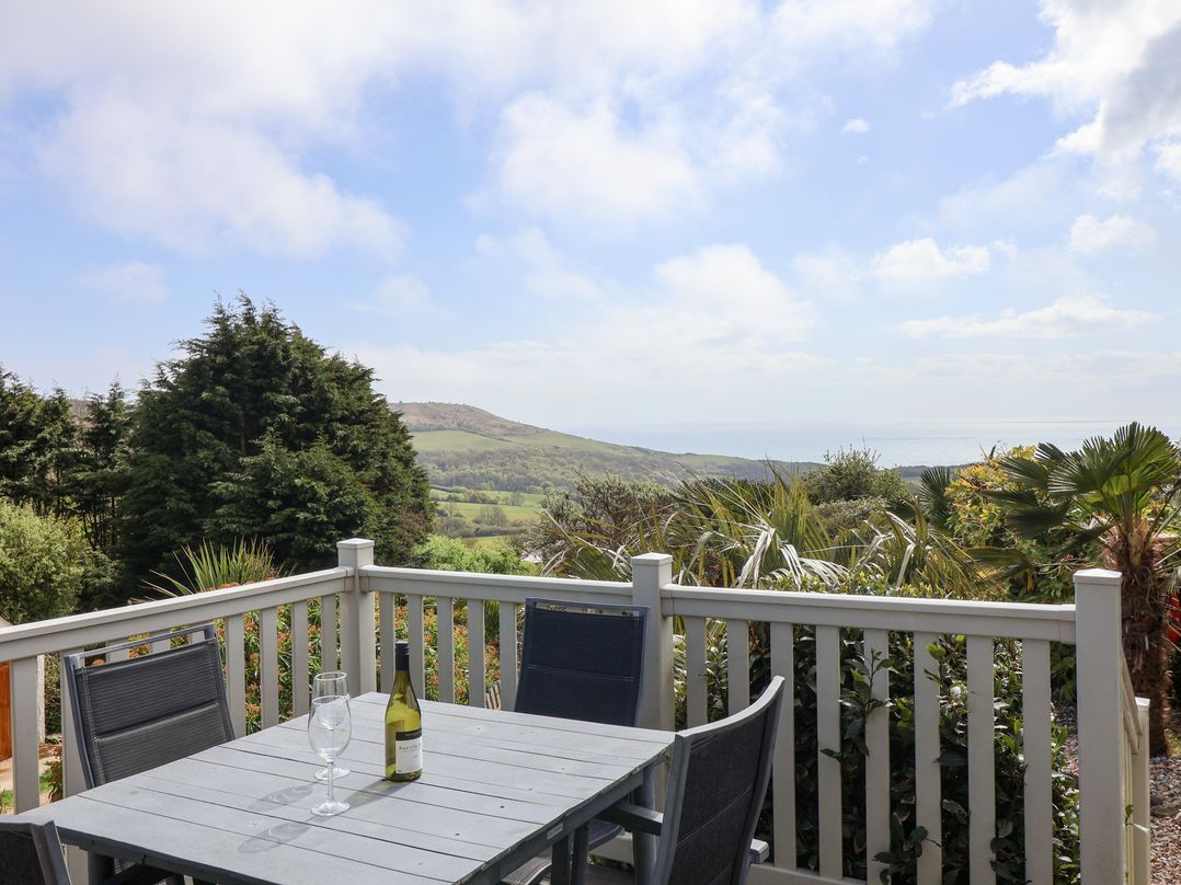 High Bullen Lodge