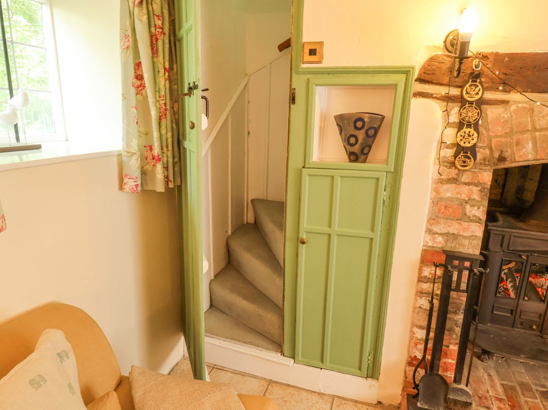Old Cross Cottage