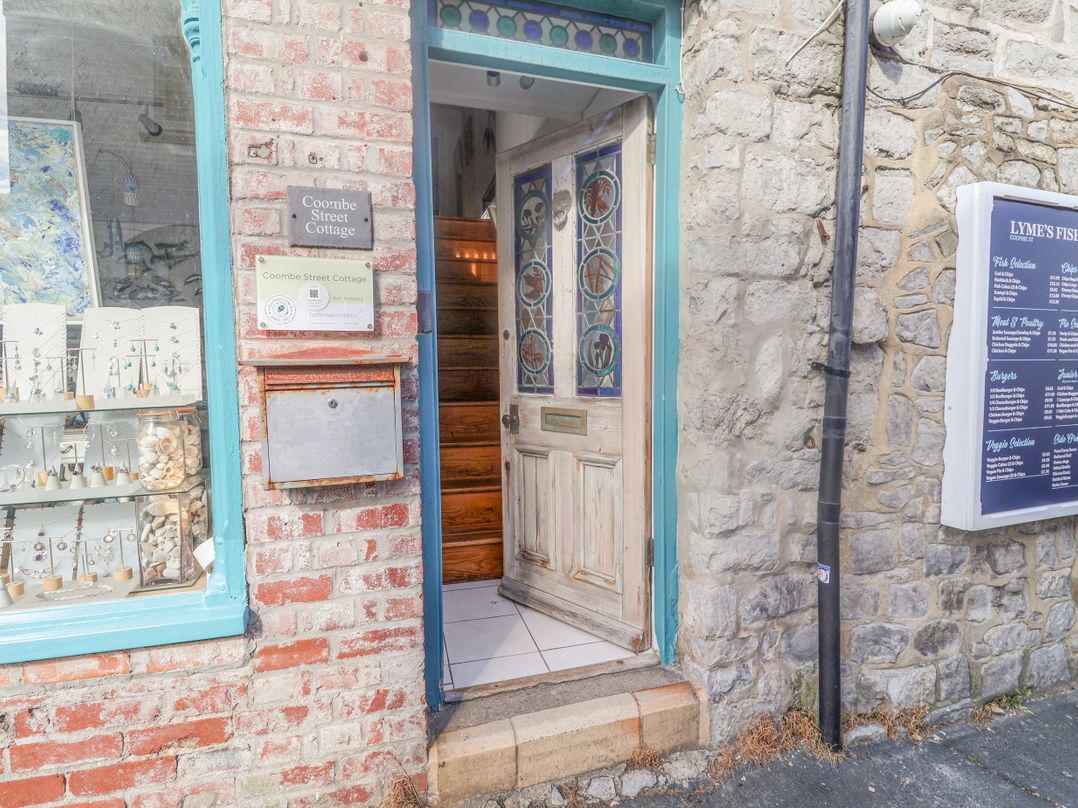 Coombe Street Cottage