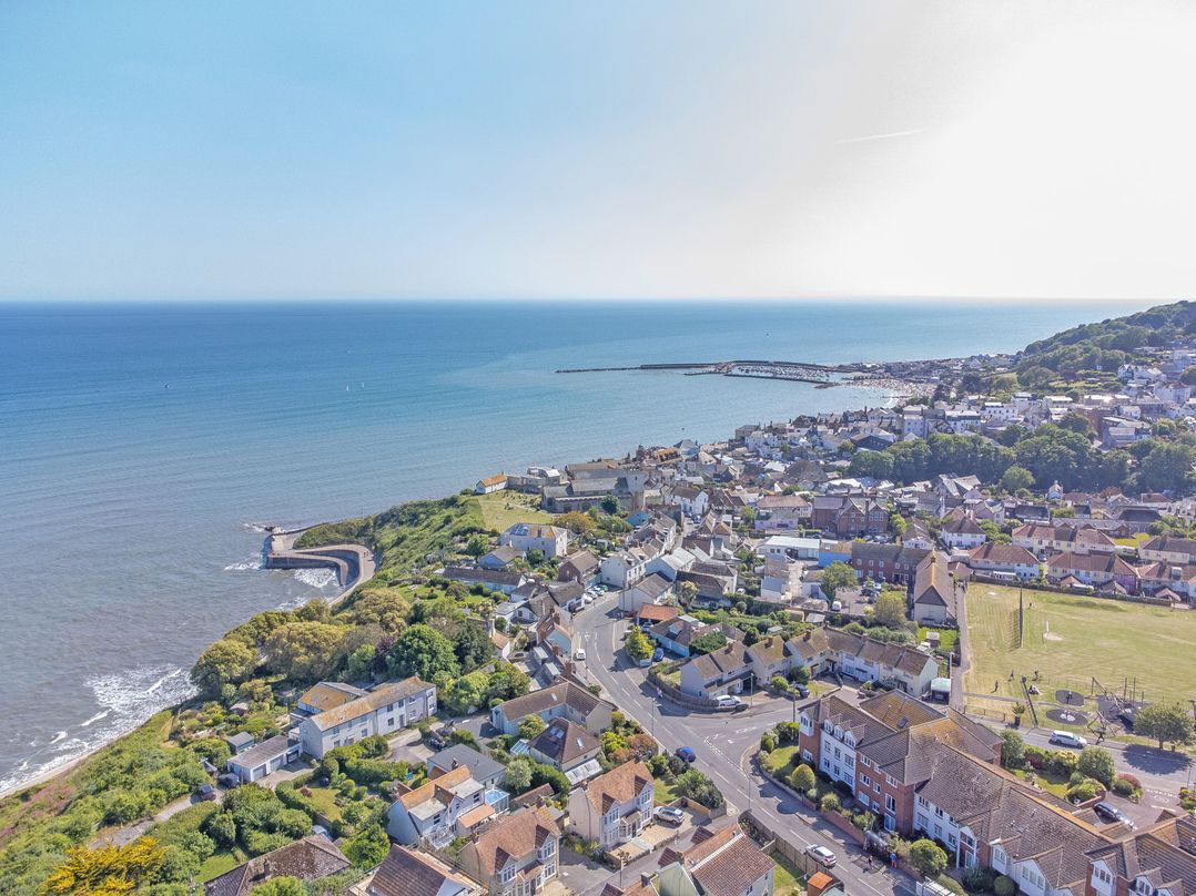 Hove To
