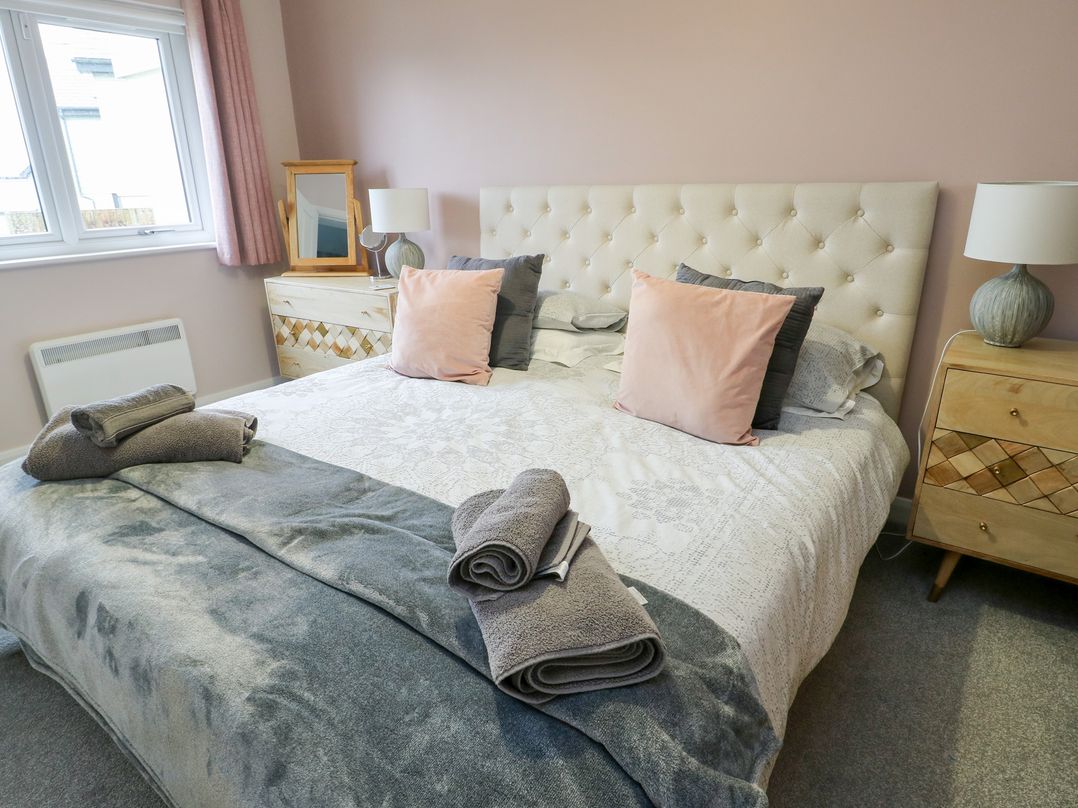 11 Parc Delfryn