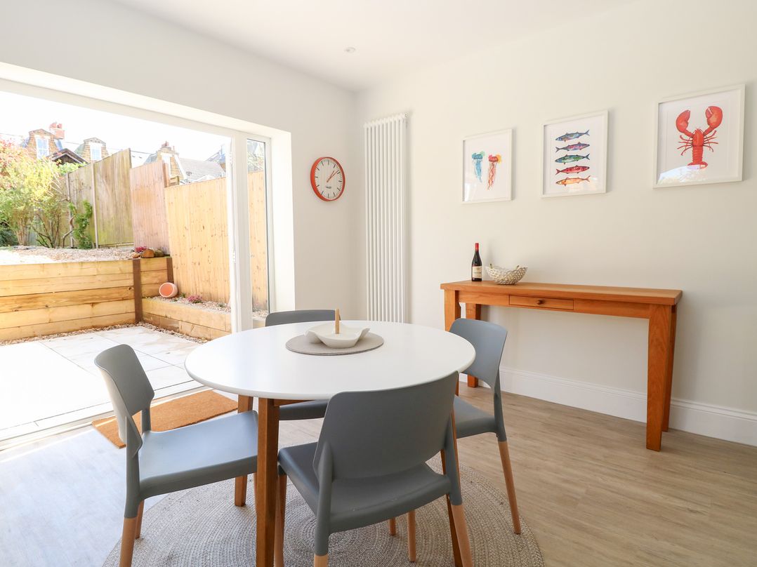 Flat 1