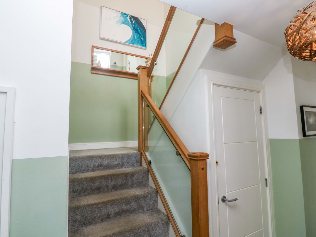 6 Chapel Rock Close