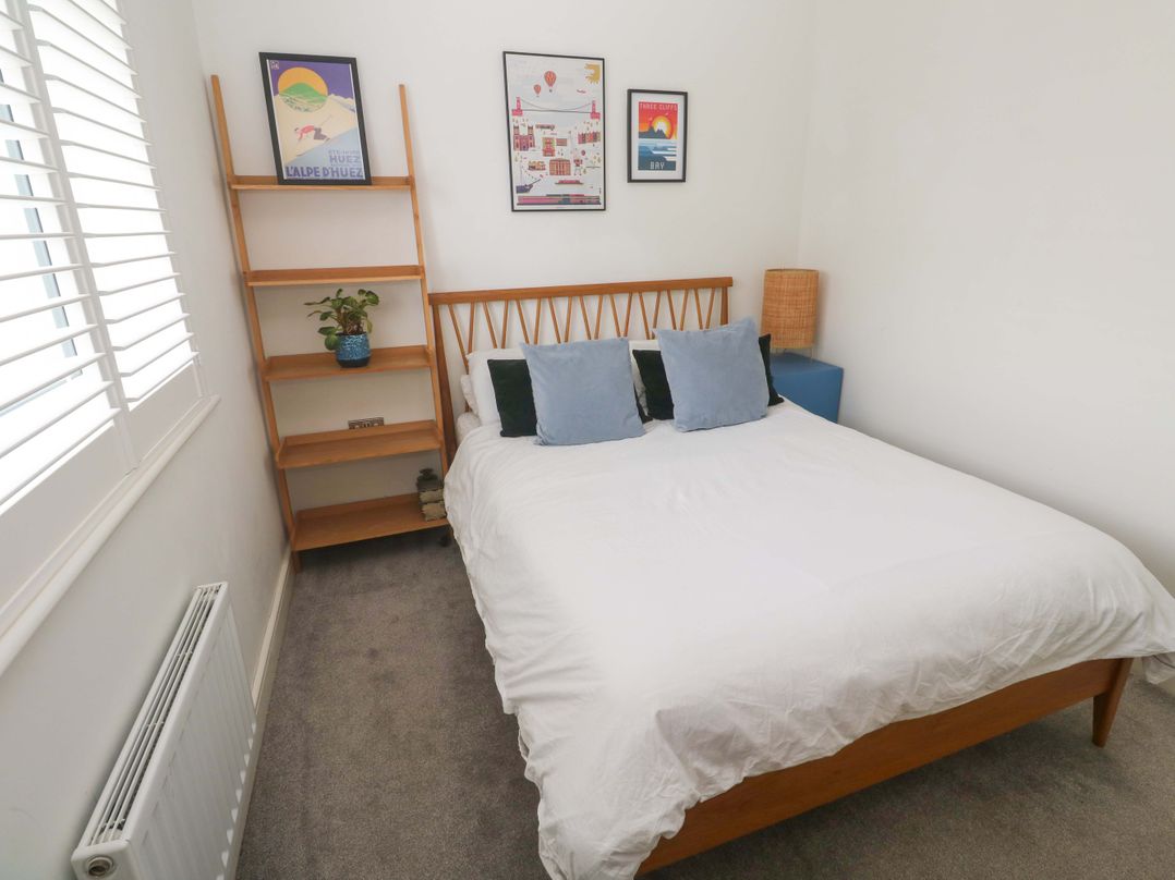 6 Chapel Rock Close