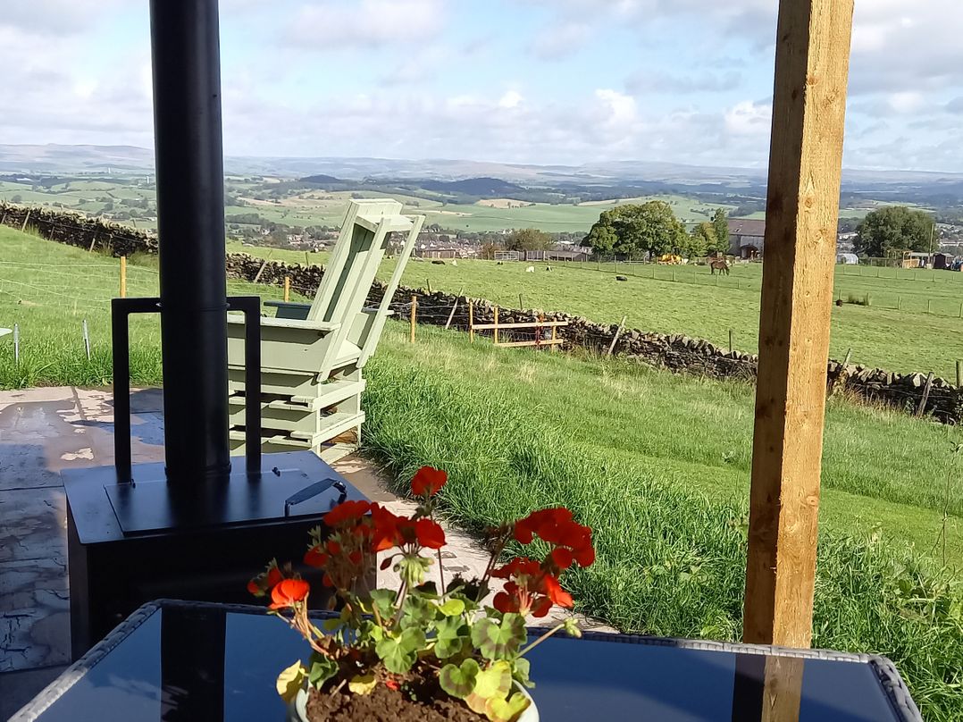 The Journeyman Luxury Shepherds Hut
