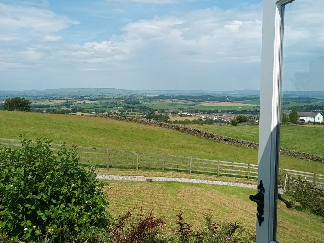 The Journeyman Luxury Shepherds Hut