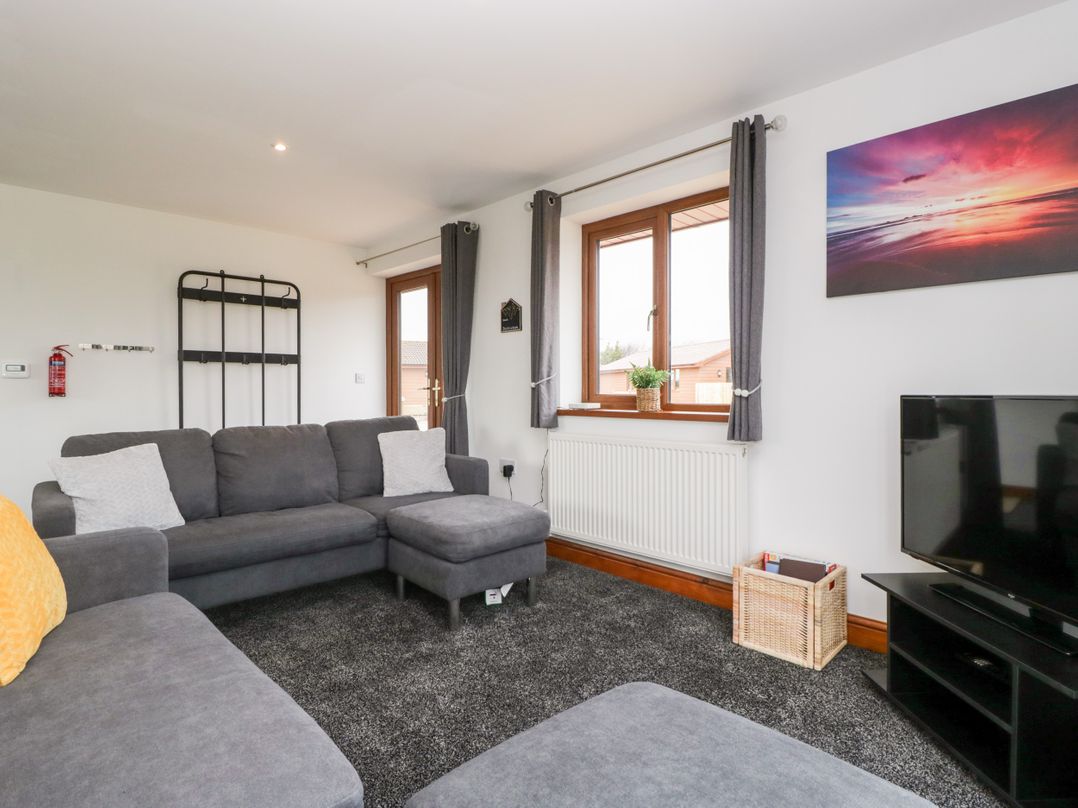 Bluebell Lodge, Meadow view lodges
