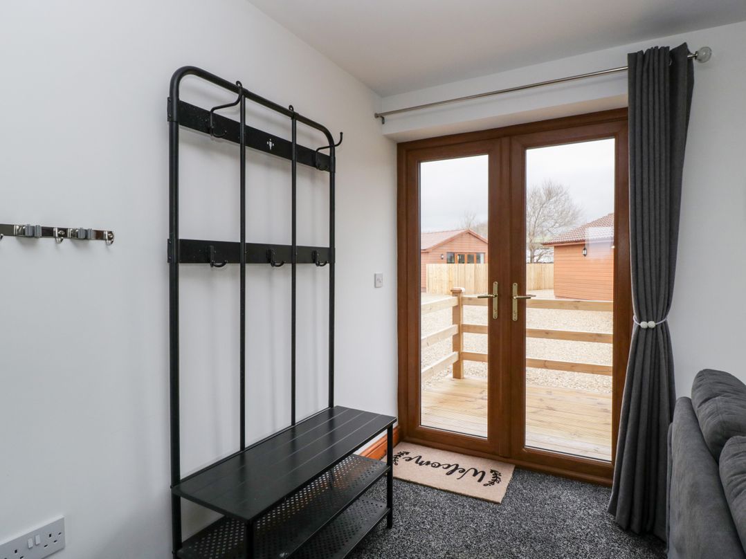 Bluebell Lodge, Meadow view lodges