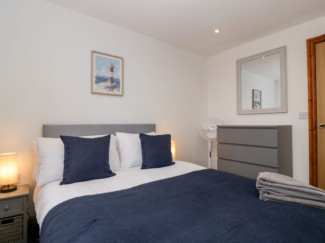 Bluebell Lodge, Meadow view lodges