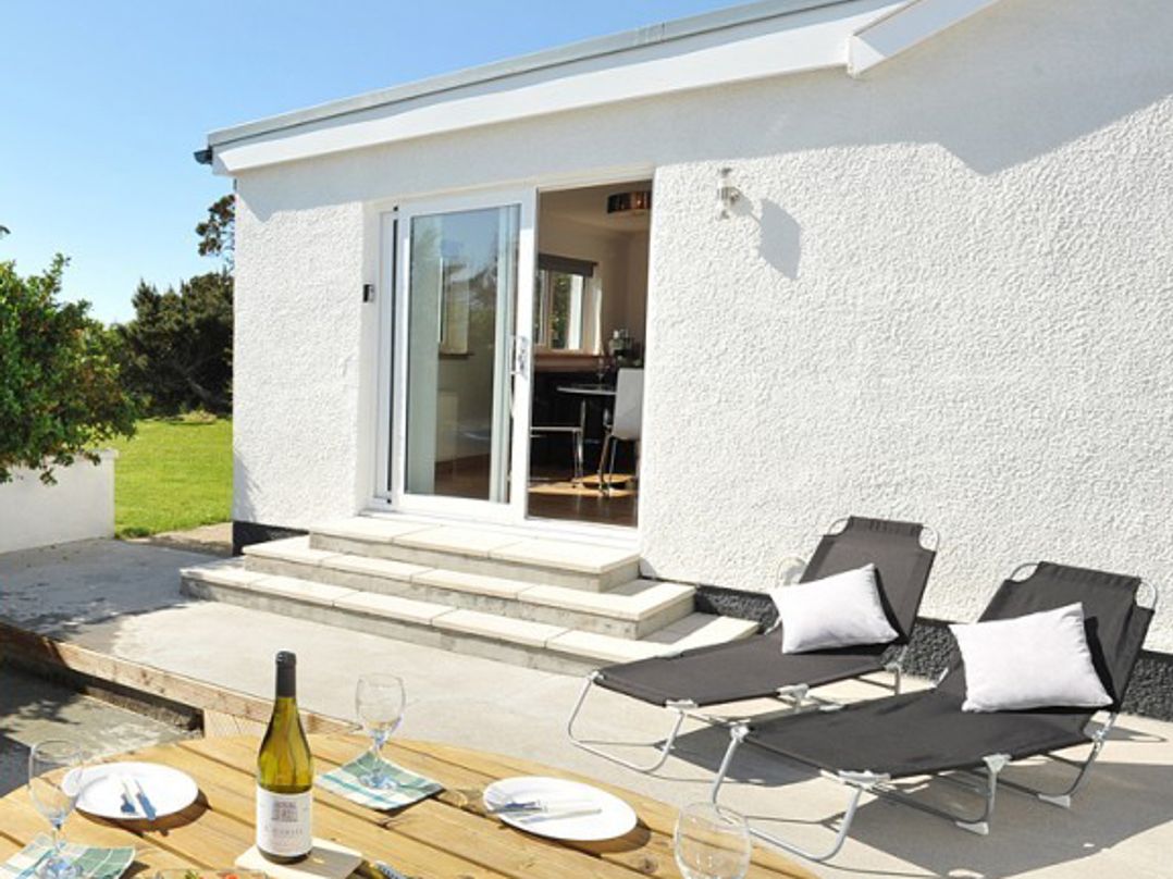 Peninsula Cottage