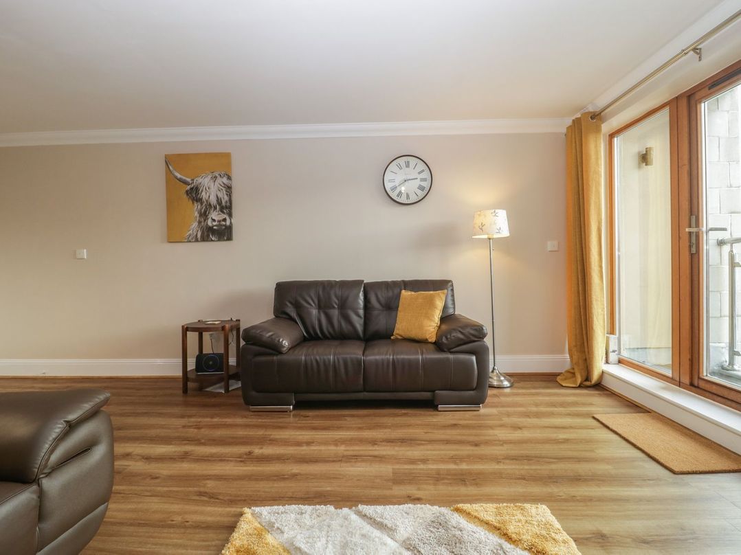 Townbridge Apartment