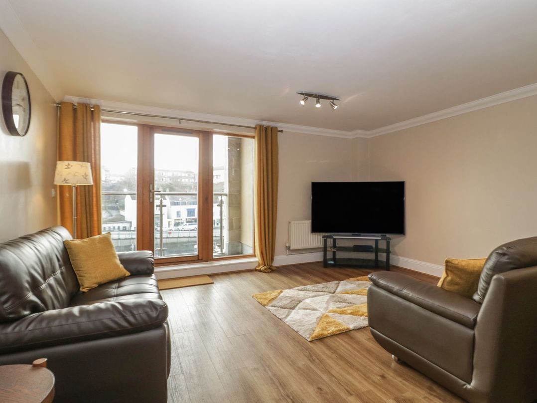 Townbridge Apartment
