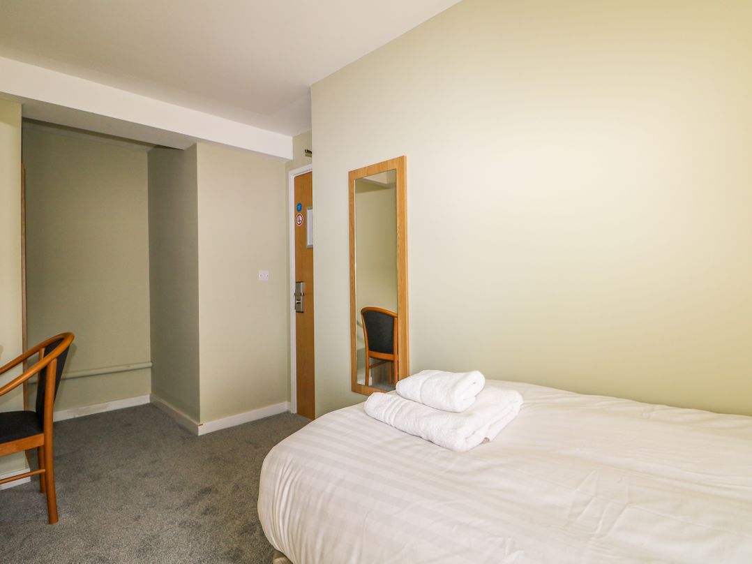 Marine Court Three Bedroom Second-floor Apartment 32