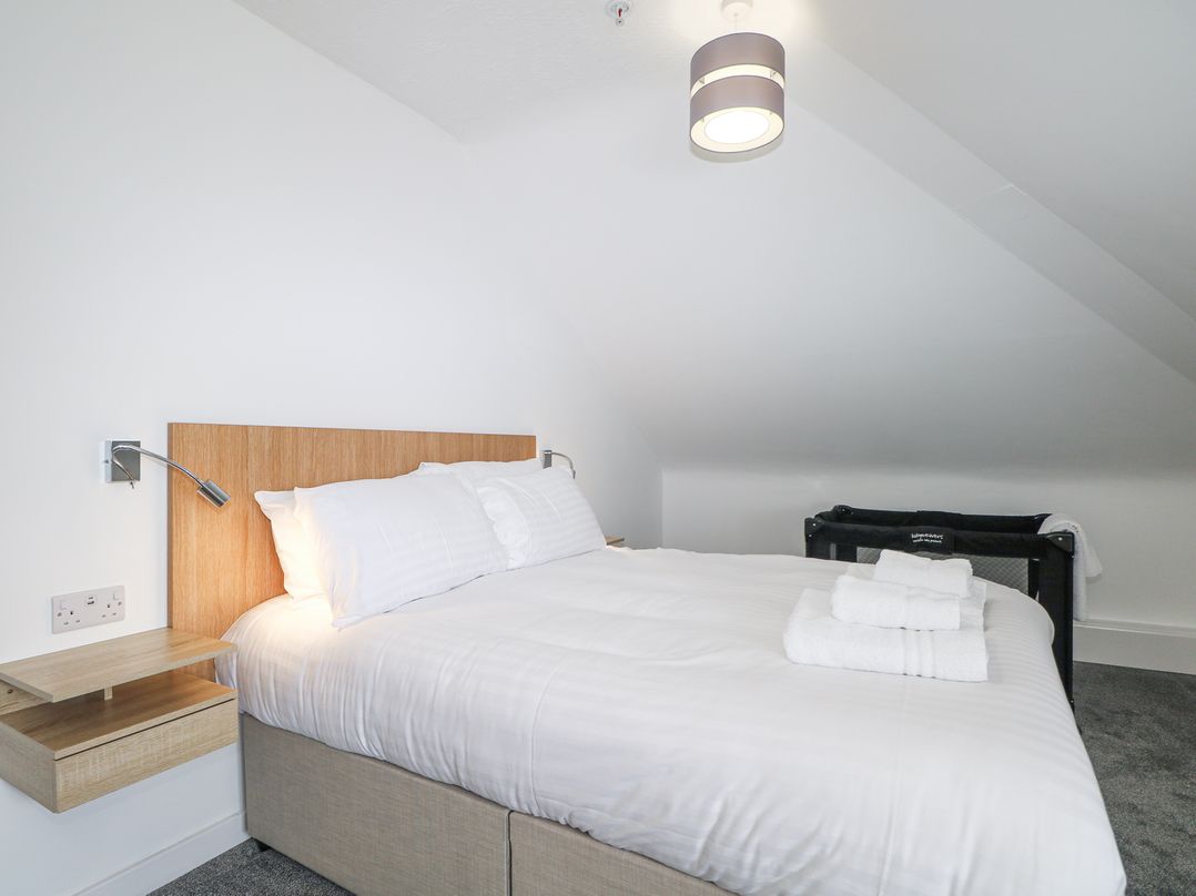 Marine Court Three Bedroom Second-floor Apartment 35