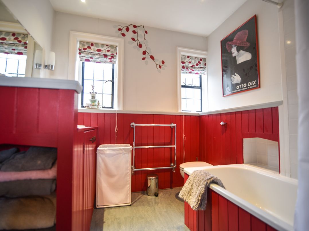 Coram Cottage