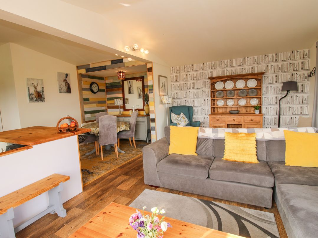Dragonfly Lodge