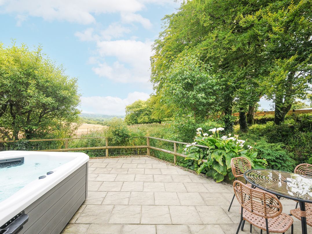 Goose Cottage - within the Helland Barton Farm collection