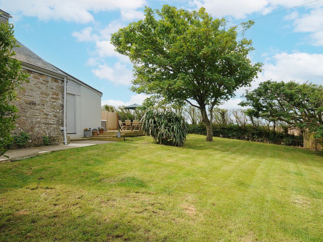Carvannel Cottages