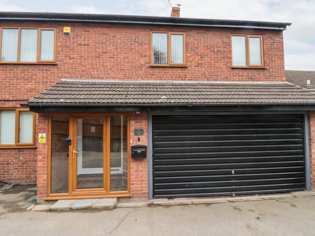 5 Westwood Road