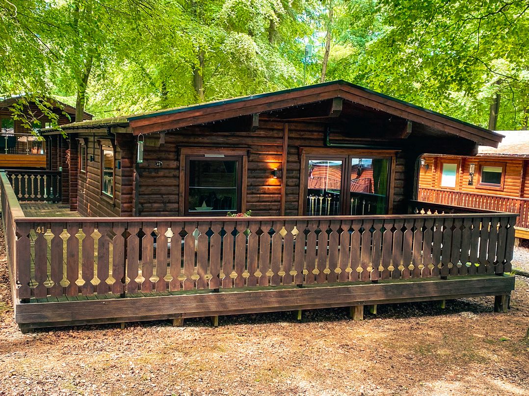 Leafy Hollow Lodge