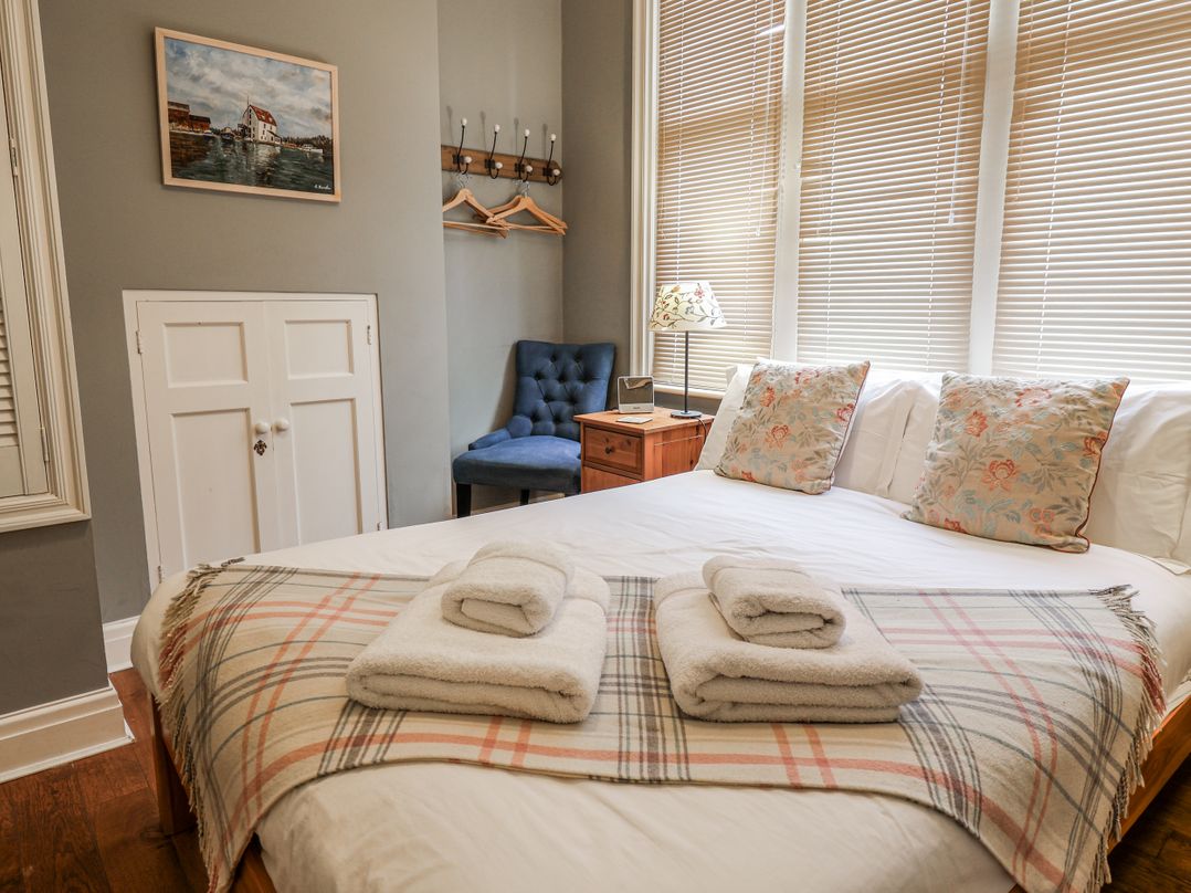 Holly Lodge